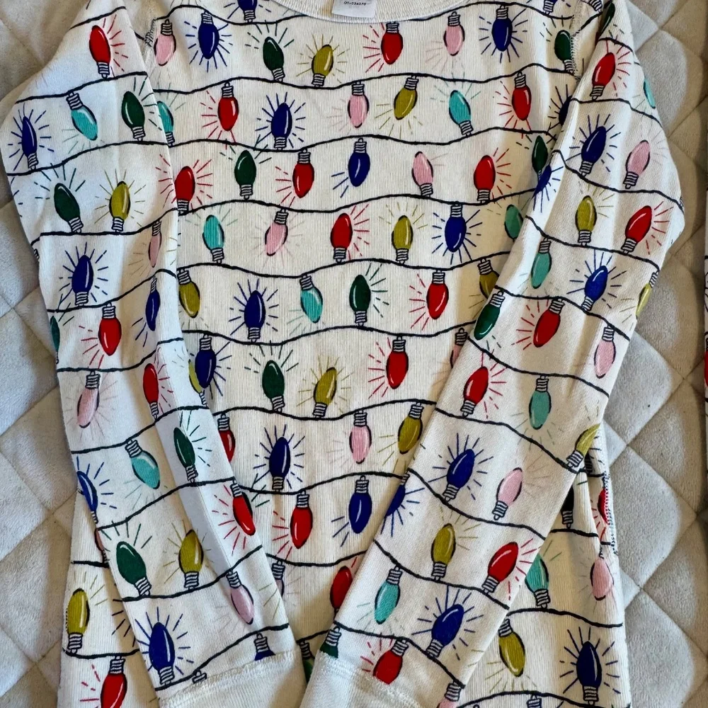 Hanna Andersson Christmas Pajamas - Picture 8 of 15